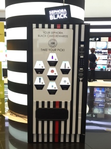Are those display panels?? Very nice work to not look like a vending machine 